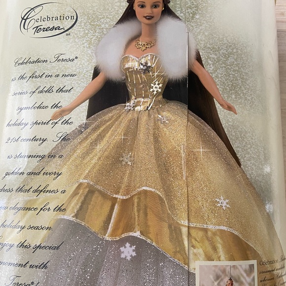 Special Edition 2000 Celebration Barbie - Picture 2 of 5